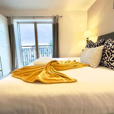 Koala & Tree - Modern 1 Bed Apartment For 4 Guests In The Heart Of Cambridge - Short Lets & Serviced Accommodation Extérieur photo